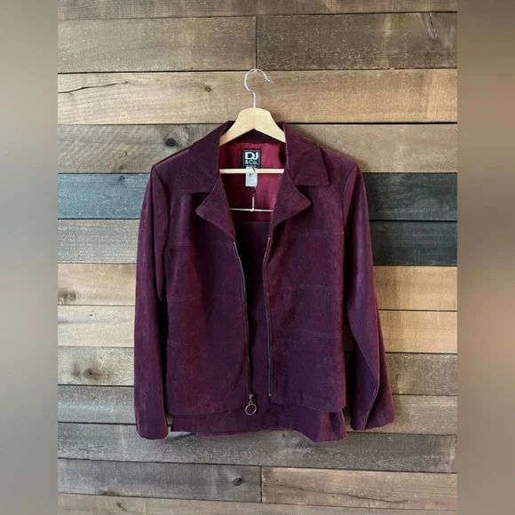 Vintage 90s Burgundy Suede Zip Up Skirt Set DJ & Co Soft Faux Suede Matching Set - Picture 13 of 13